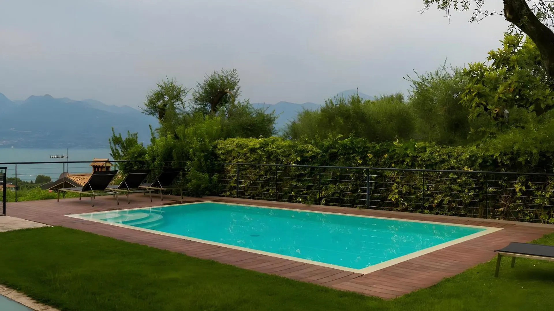 Villa Savi Lake View And Pool Torri del Benaco