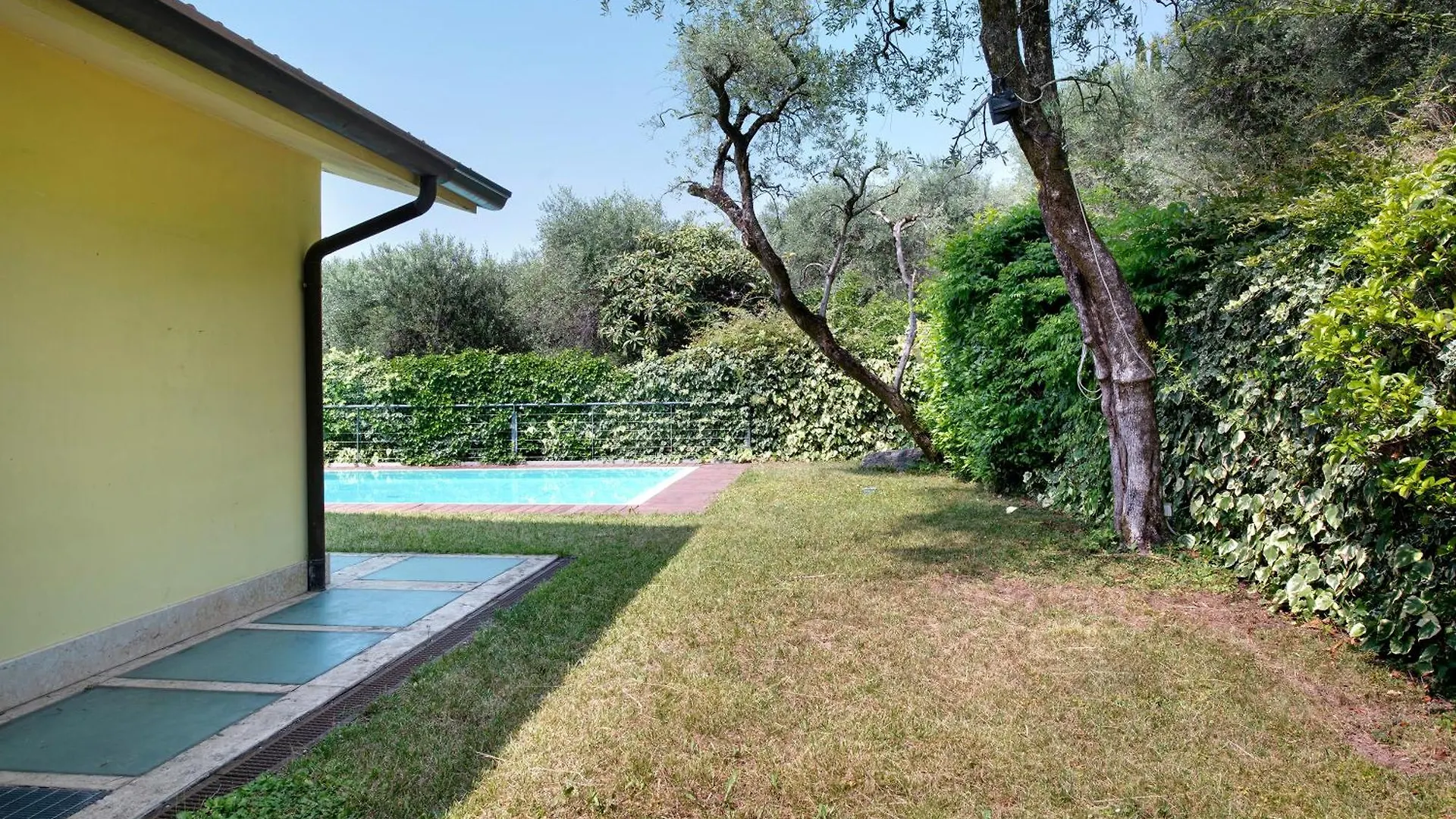 Villa Savi Lake View And Pool Torri Del Benaco Italien