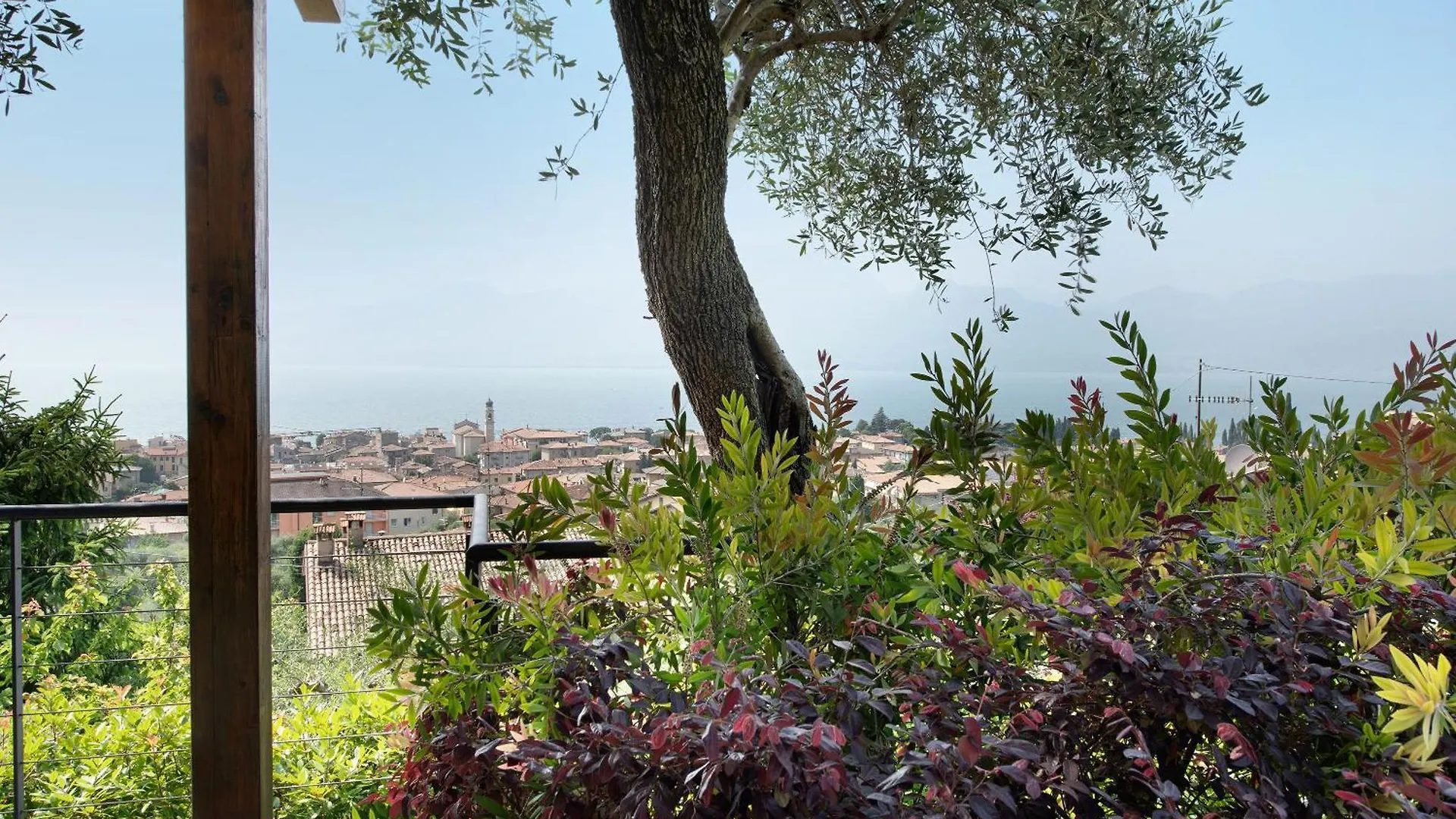 Villa Savi Lake View And Pool Torri Del Benaco Italien